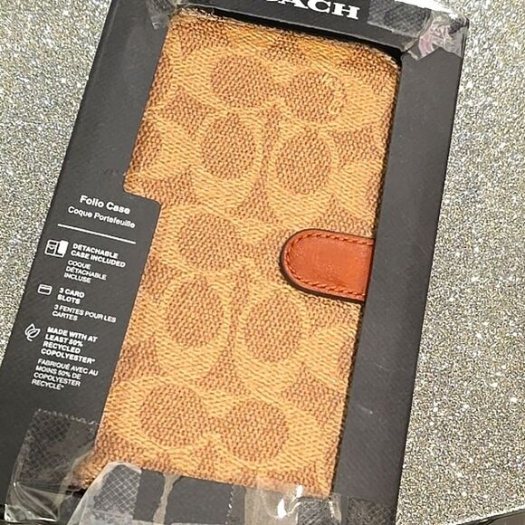 Coach IPhone 15 Folio Wallet/Case- Signature Canvas - Picture 4 of 4